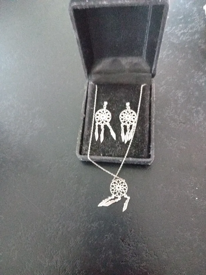 Parure collier et boucles d oreille - photo numéro 3