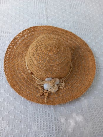 Chapeau