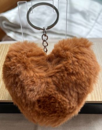 Porte clé coeur fourrure