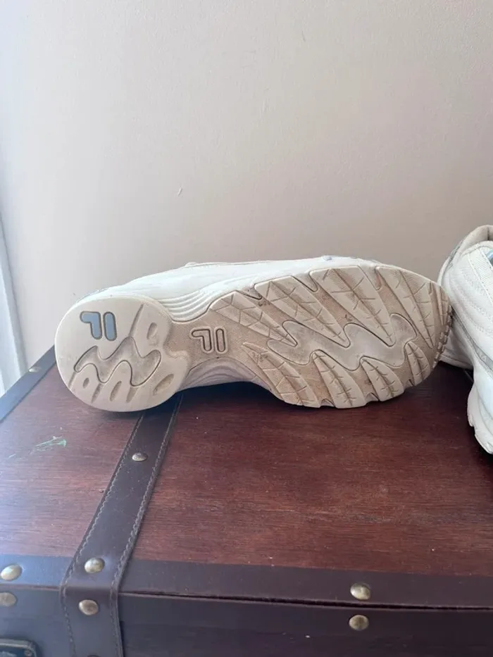 Baskets Fila blanches 40 - photo numéro 7