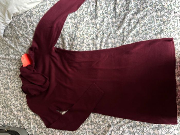robe.