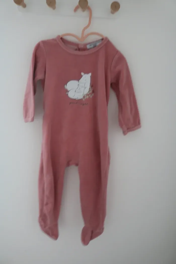 Lot pyjamas hiver fille NPO 12 mois - photo numéro 2