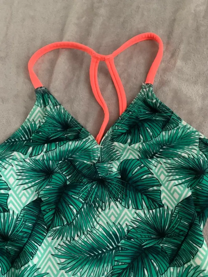 Maillot de bain tropical fille motif feuilles vertes - photo numéro 2