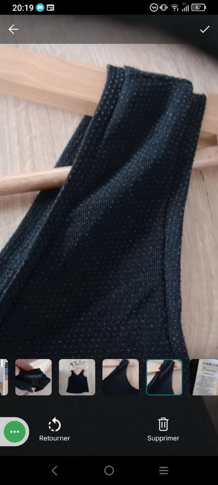 Haut noir 44 scintillant col en V - Esmara c87 - photo numéro 9