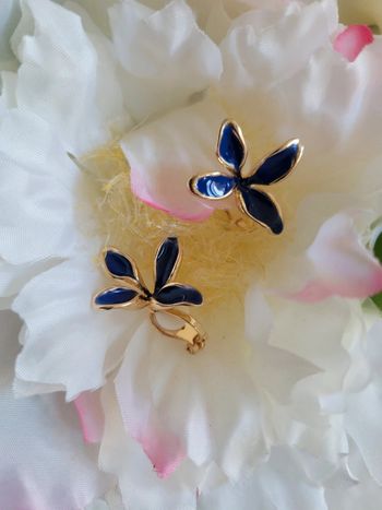 Clips Floral discret acier email bleu