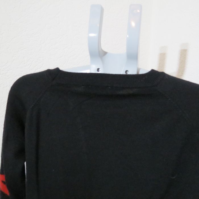🖤 Pull noir à motifs lèvres rouges – Taille 1 - photo numéro 8
