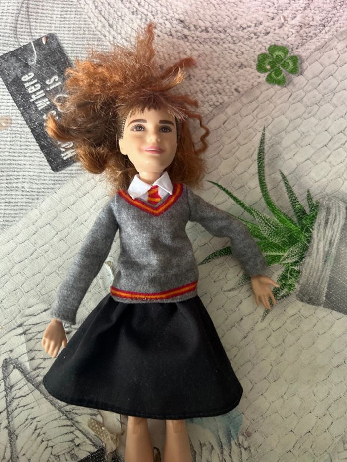 Poupée Barbie hermione - photo numéro 2