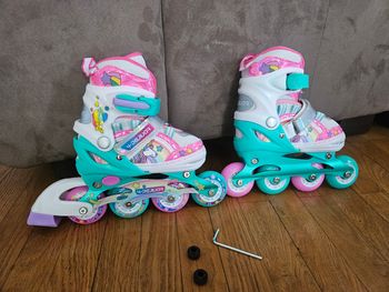 Rollers pour enfant neuf