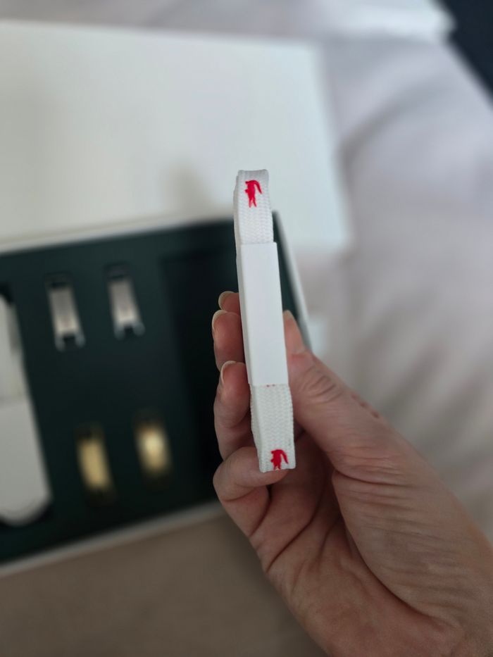 Boite Lacet lacoste - photo numéro 4