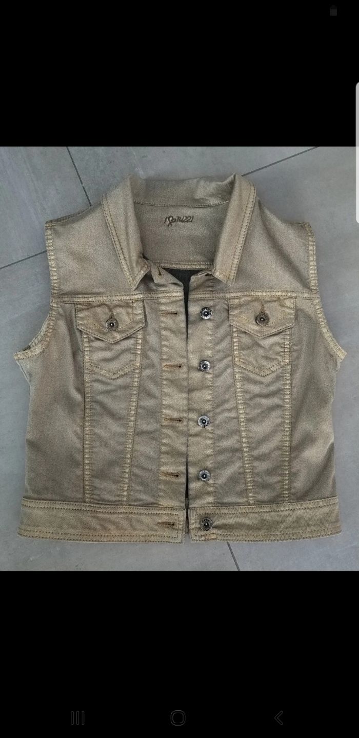 Veste sans manches / boléro