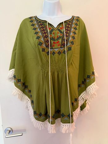 Blouse verte broderie