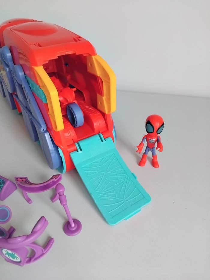 🕸 SPIDEY ET SES AMIS Camion Arachno Mobile - photo numéro 5