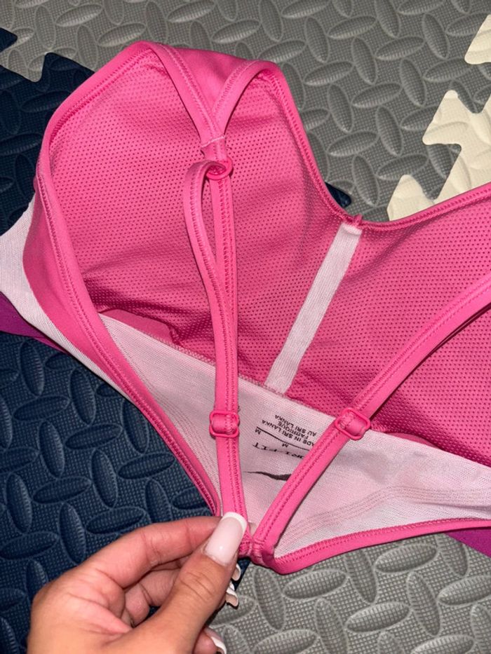 Brassière de sport Nike indy rose - photo numéro 3