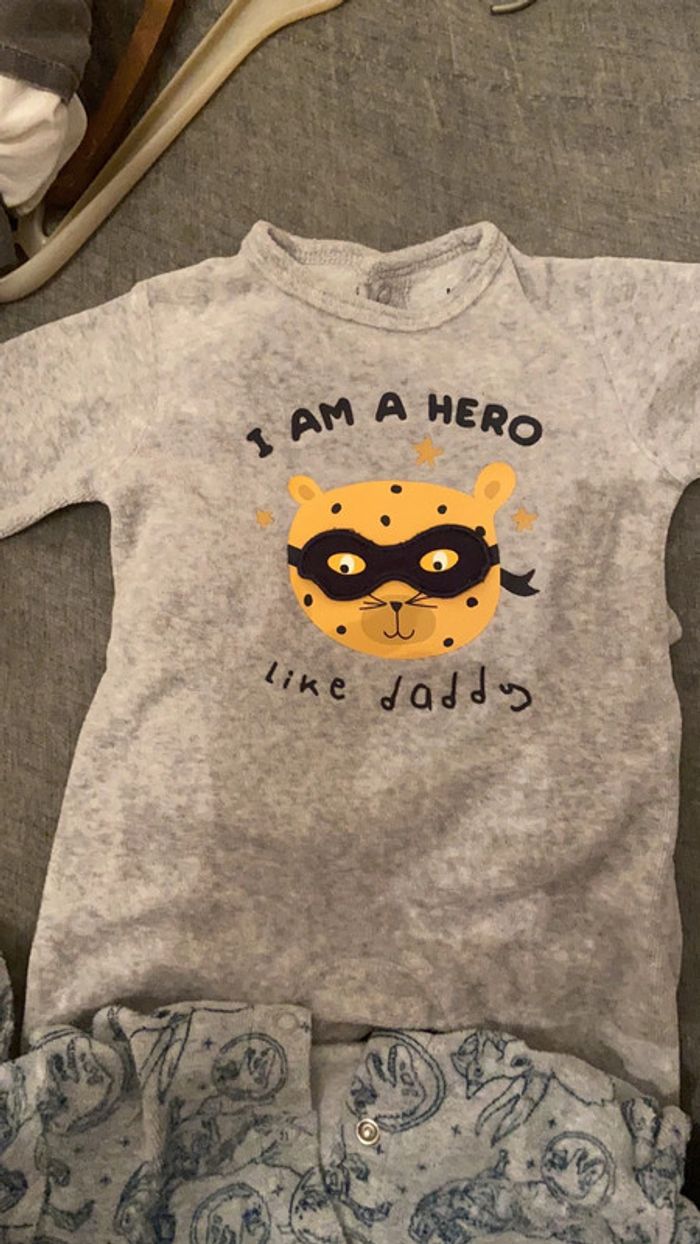 Pyjamas 3 mois 56/62 cm - photo numéro 2