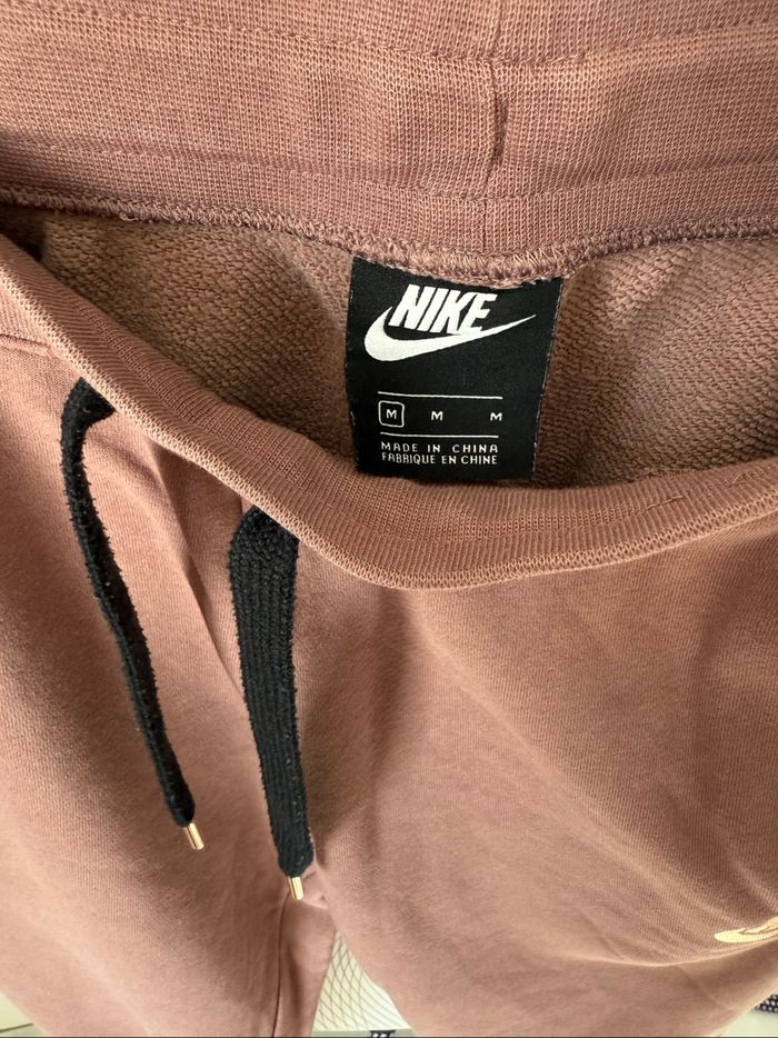 Jogging Nike – Taille M - photo numéro 3