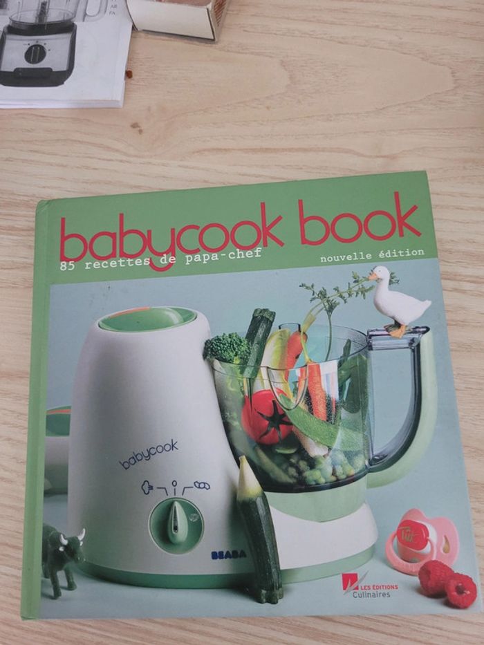 Babycook book