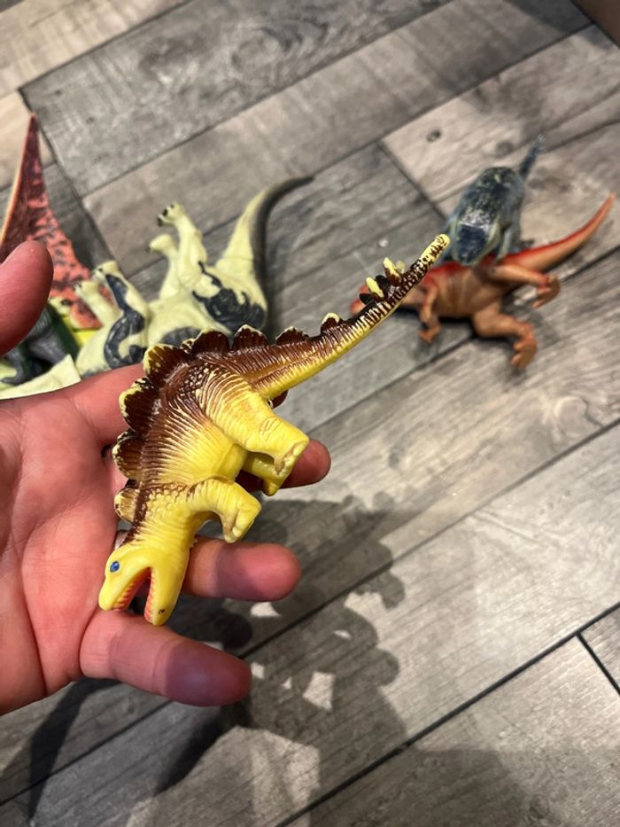 Lot dinosaures - photo numéro 11