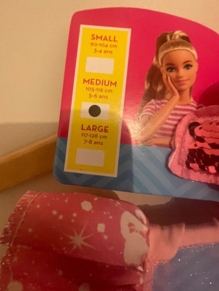 Barbie - déguisement Robe Luxe Princesse paillettes 5-6 ans - photo numéro 6