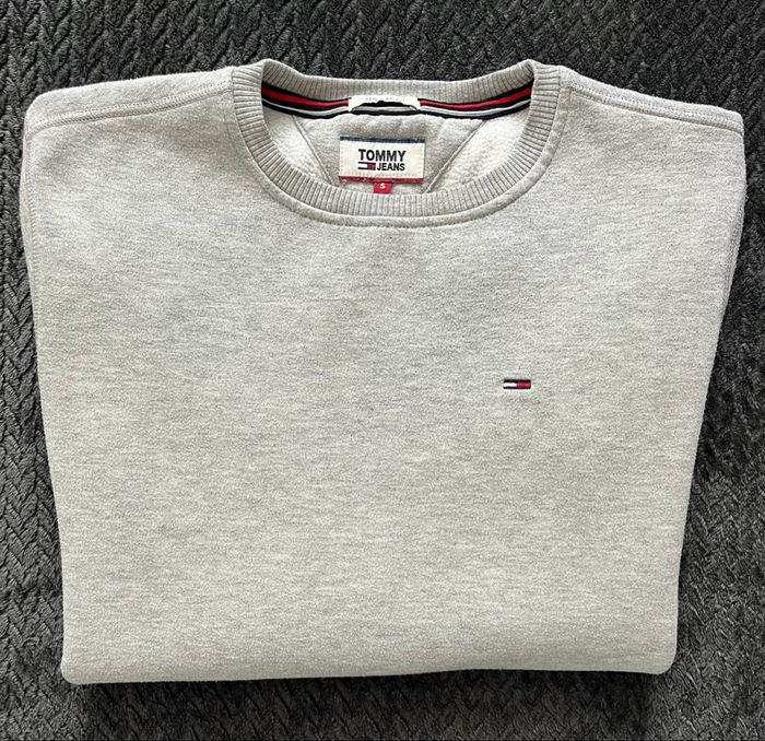 Sweat / pull Tommy Hilfiger gris homme Taille S - Tres bon etat - photo numéro 3