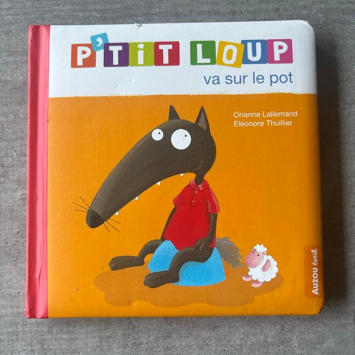 Petit loup va sur le pot