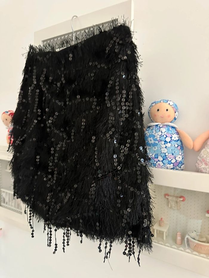 Jupe strass / plumes - photo numéro 2
