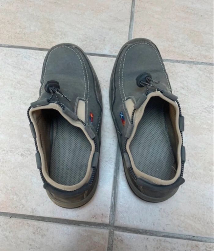 Chaussures grises - photo numéro 9