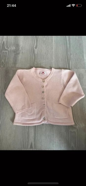 Gilet dpam taille 12 mois