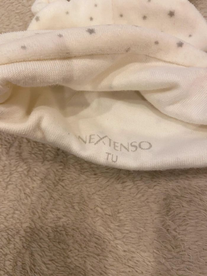 2 Bonnets bébé - photo numéro 2