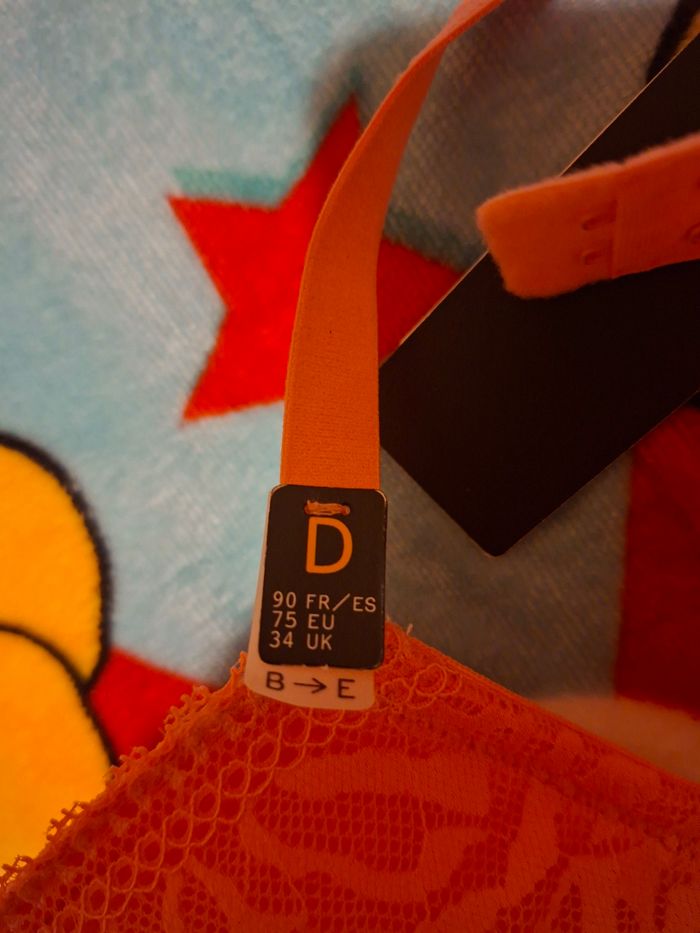 Soutien Gorge Undiz rose neuf - photo numéro 3