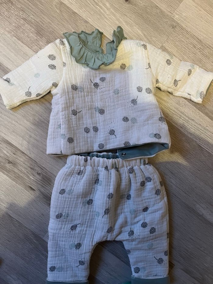 Ensemble fille 1 mois Absorba