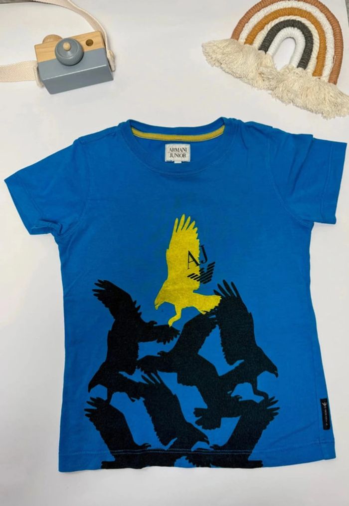 T-shirt Armani Junior garçon taille 4 ans