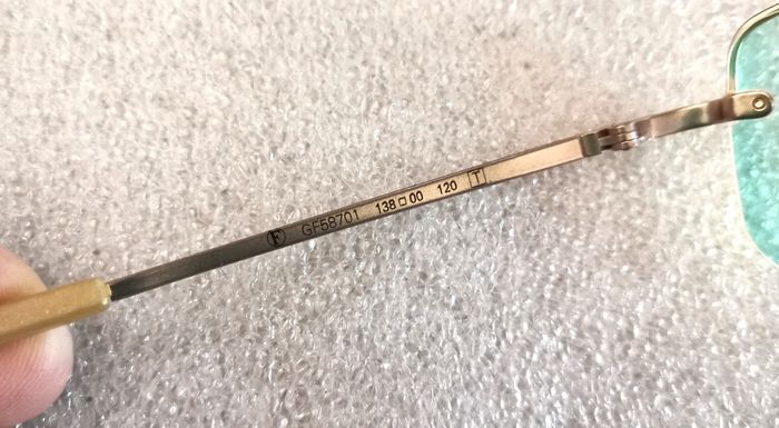 Lunettes de Soleil "Gianfranco Ferré" - photo numéro 5