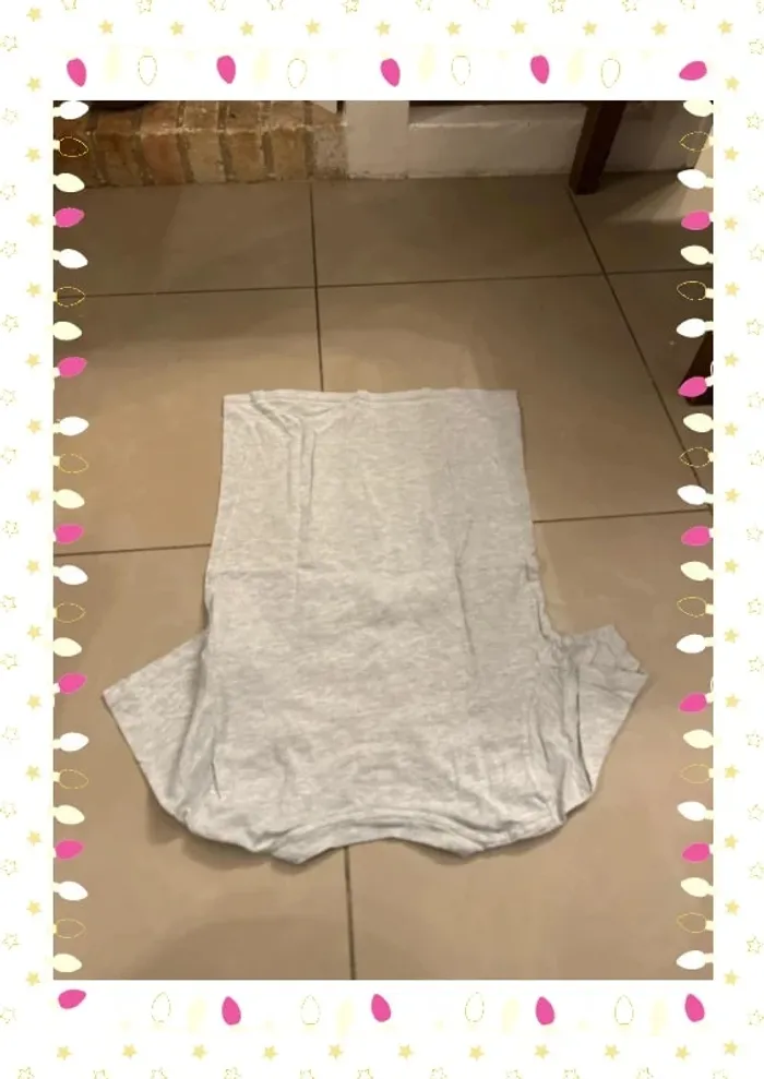 Tshirt 8/ 10 ans - photo numéro 4