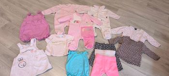 Lot naissance à 3 mois fille