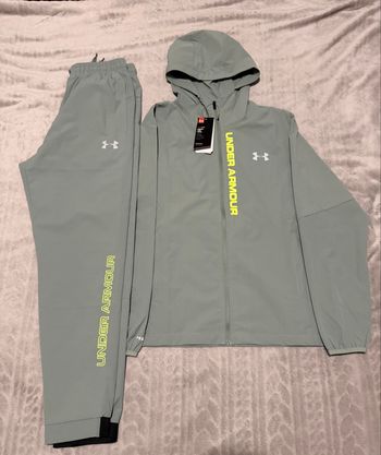 Ensemble Under Armour