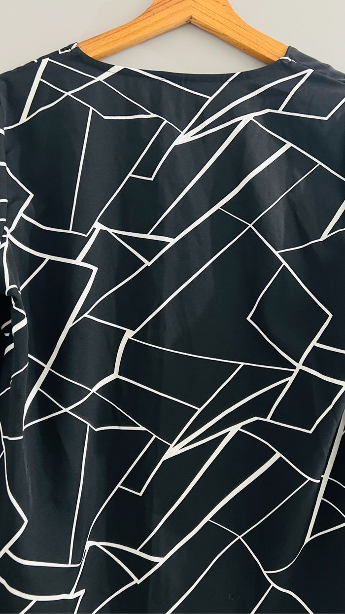 Blouse tunique chemise col V femme Taille 36 Shein noir/blanc - photo numéro 5