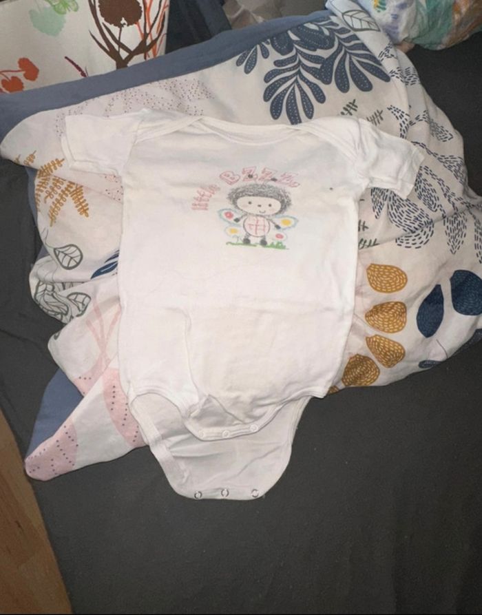Body bb garçon taille 18 mois🐼