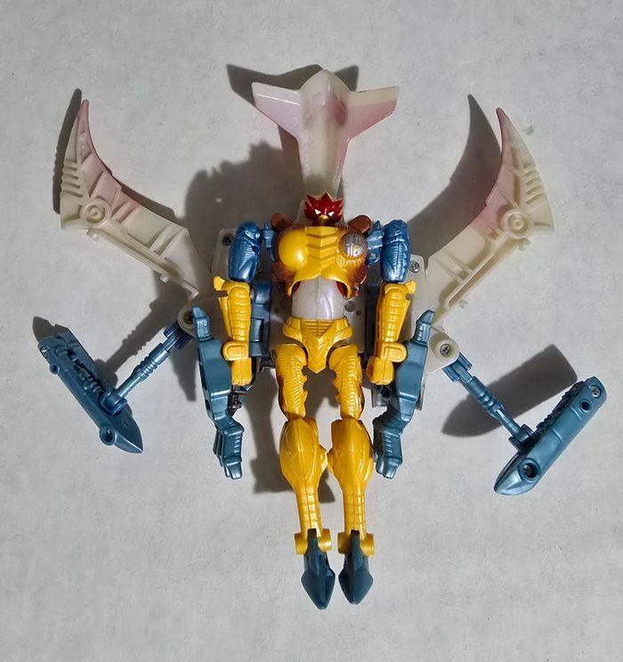 Figurine transformers airazor hasard 1997