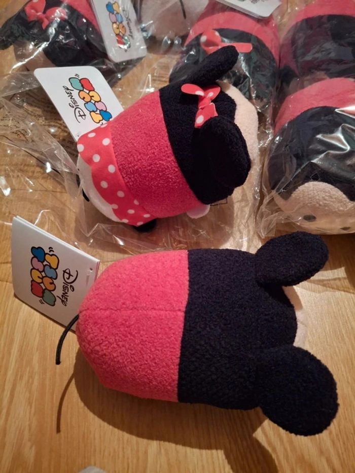 Lot de 12 tsum tsum revendeur - photo numéro 3