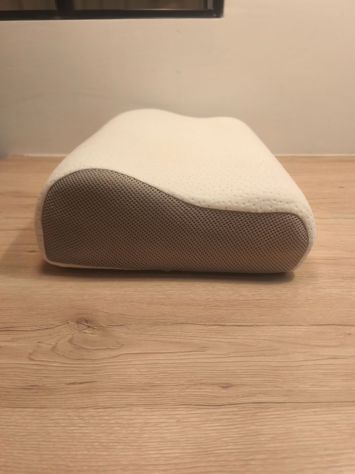 Oreiller ergonomique à mémoire de forme bultex - photo numéro 2