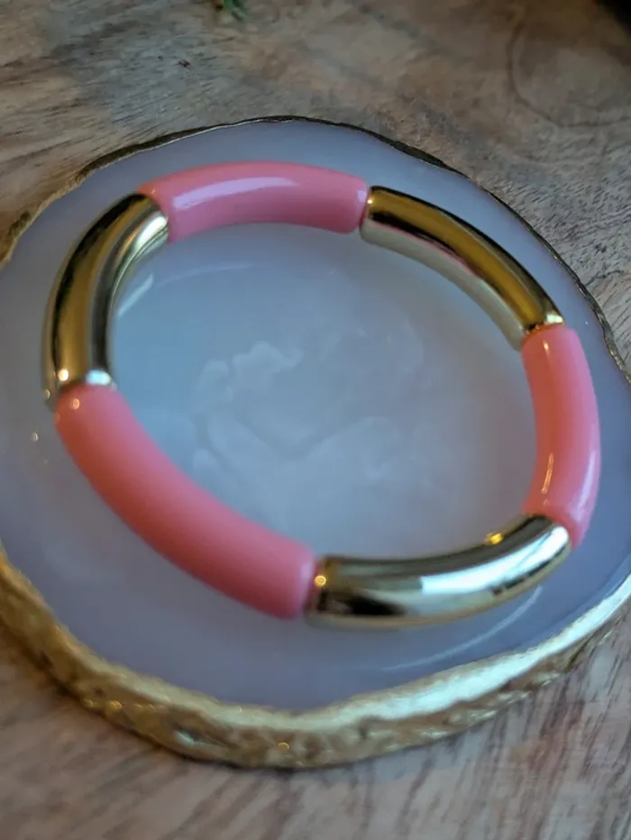 Bracelet en acrylique colorés - photo numéro 5