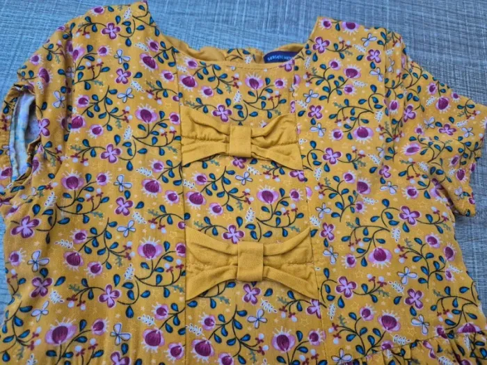 Robe Sergent Major 6 ans comme neuve - photo numéro 2