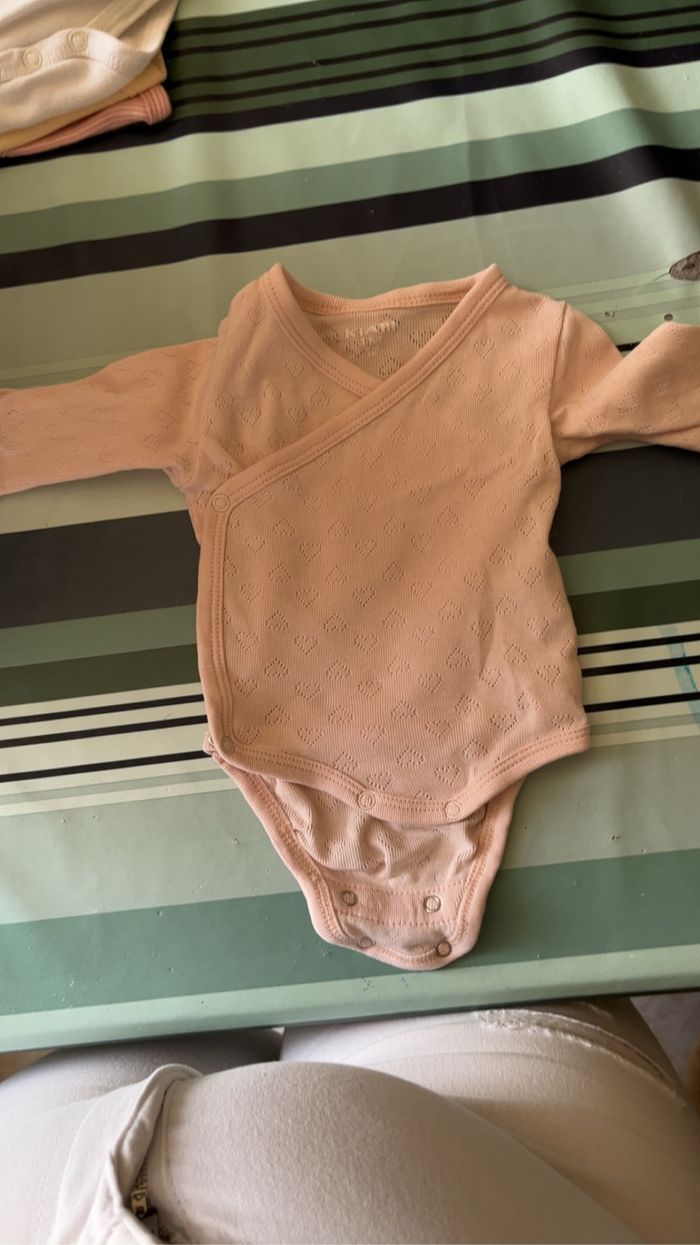Body bébé - photo numéro 4