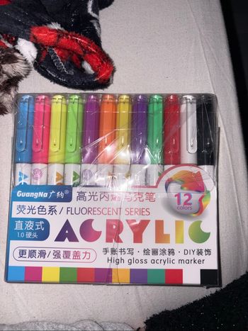Feutre acrylique fluorescent