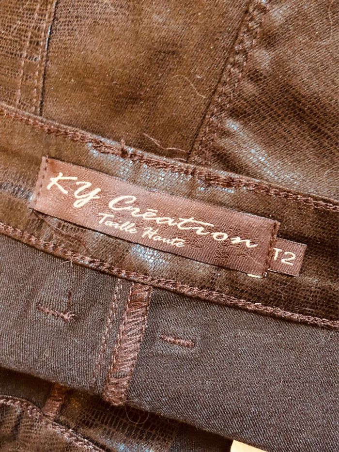 🍁Superbe jean droit enduit marron reflets irisés Brown coated jeans🍁 - photo numéro 7