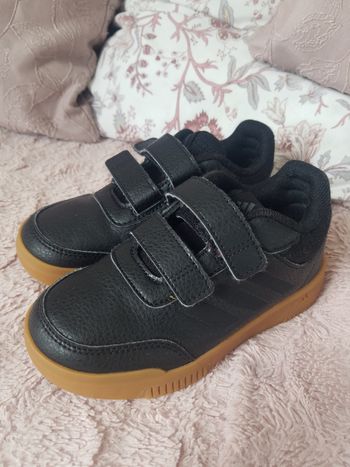 Baskets Adidas Garçon t 30 tbe