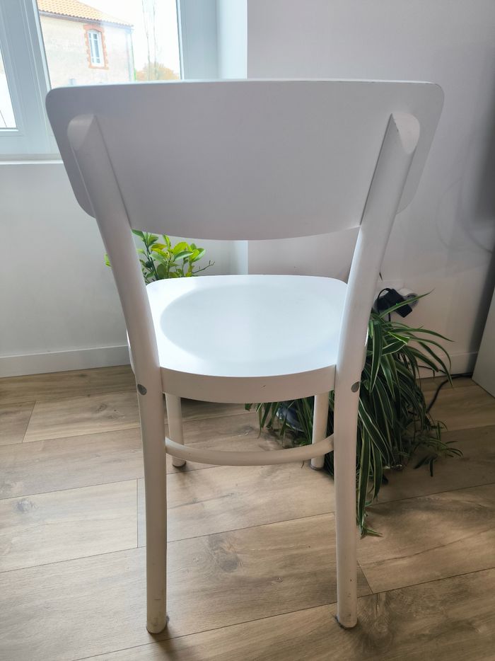 Chaise de table IKEA modèle IDOLF - photo numéro 4