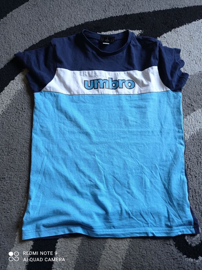 T-shirt garçon.