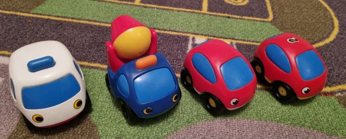 Petites voitures - photo numéro 3