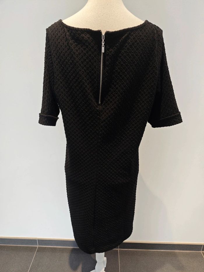 Robe c&a manches 3/4 M - photo numéro 3